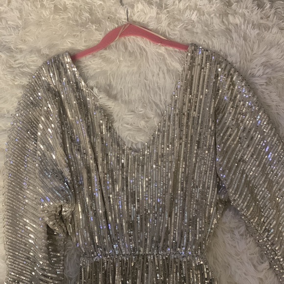 Beautiful sequin Zara mini dress - Picture 10 of 11